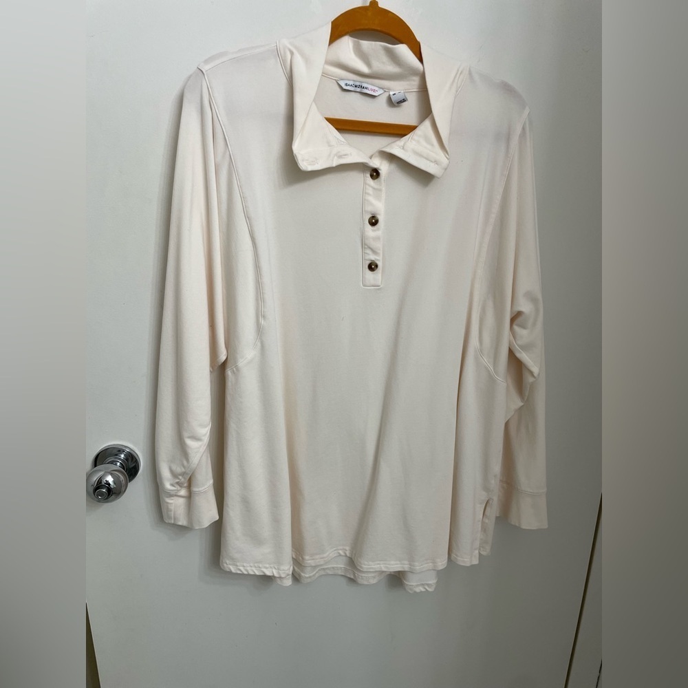 Half placket button tunic